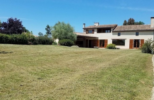Boulogne-sur-Gesse Casa | Large family home - close to Tour de France 2022