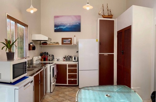 Two Mile Bay Casa | Large Family Home - 2 Mile Bay