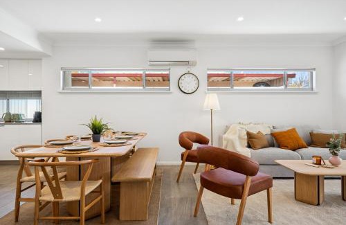 East Victoria Park Casa | Large Family Home, Albany Hwy, Close To City