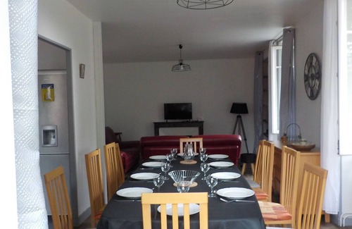 Charolles Casa | Large family home in Charolles - Quiet, garden, river, all on foot