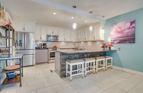 Delaware Casa | Large Family Home w/ Patios, Gas Grill + Fire Pit!