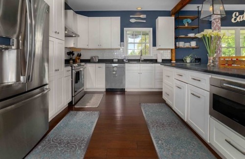 Lexington Casa | Large Family Mountain Home, Hot Tub+Wi-Fi+Firepit