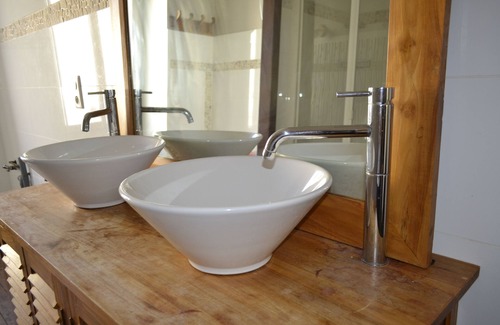 Chef-Boutonne Cama Y Desayuno | Large family room