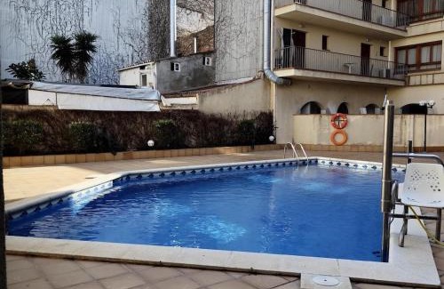 Tossa de Mar Apartamento | Large floor with communal pool
