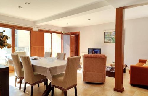 Tossa de Mar Apartamento | Large floor with communal pool