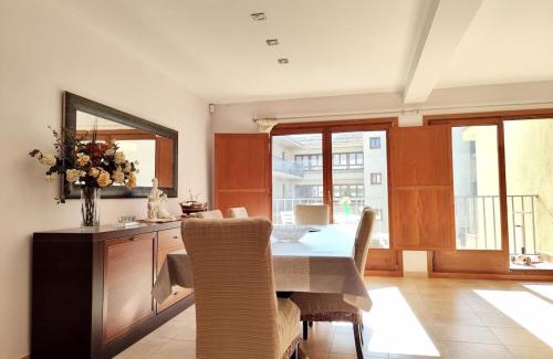 Tossa de Mar Apartamento | Large floor with communal pool