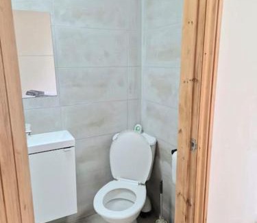 Cheetham Hill Casa | Large four bedroom house in manchester near centre