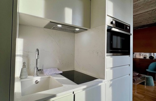 Quartier Sainte-Avoye Apartamento | Large furnished studio Paris Marais Centre Pompidou