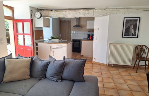 La Vraie-Croix Casa | Large gîte 15 pers. with private pond, nature & quiet 20 min from Morbihan beaches