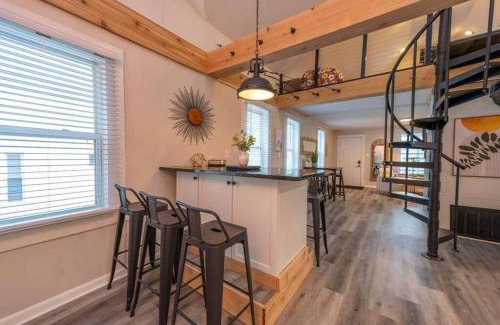 Michigan City Apartamento | Large-group Retreat w/Loft Space Near Beach