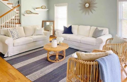 Savannah Casa | Large Home and 2 Airstream Glampers & Spa Midway to Tybee Beach & Downtown Savannah with Fast WiFi and More!
