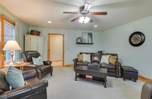Christiansburg Casa | Large Home with Deck and Grill about 9 Mi to Virginia Tech