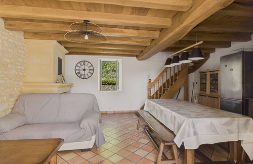 La Chapelle-Aubareil Chalet De Esquí | Gran casa para 15 con piscina y pista de tenis