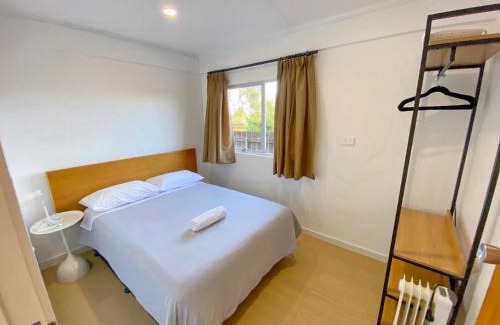 Otahuhu Casa | Large House. Convenient Location.