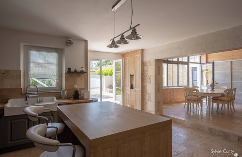 Le Bois-Plage-en-Re Casa | Large house in the heart of the village