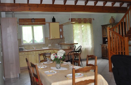 Begole Casa | Hermosa casa sin vecinos piscina terraza chimenea barbacoa