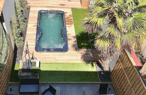 Royan Casa | Large House with Spa, right in the center, close to the beach and the market.