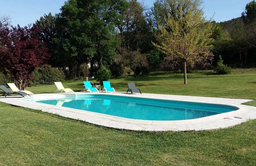 Salernes Casa | GRAN CASA CON PISCINA EN EL VARIO PAÍS ENTRE MAR Y VERDON