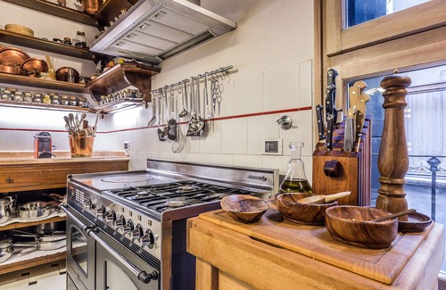 San Polo Apartamento | Large Idyllic Venetian Noble Floor on Grand Canal