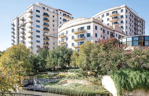 Downtown San Antonio Condominio | Wyndham San Antonio La Cascada Condo Resort