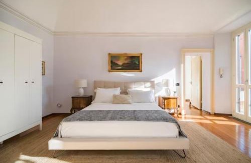Biella Apartamento | Large, luxurious family apartment in Biella's historic center