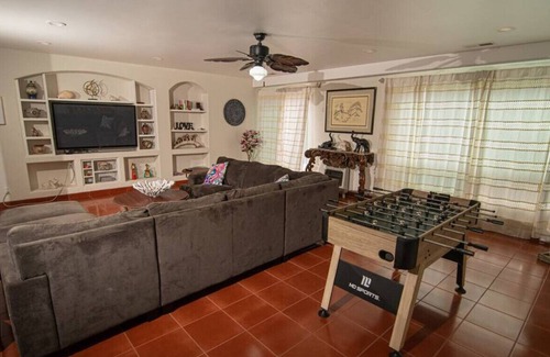 La Joya Casa | Large Luxury Home, Ocean View & Private Jacuzzi