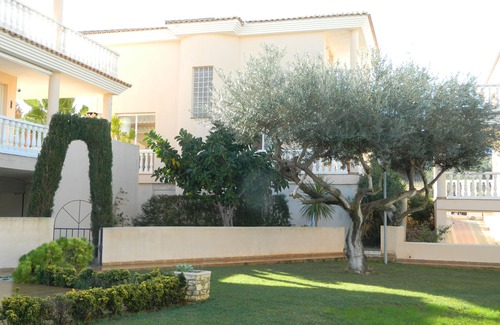 Peniscola Villa | Gran villa de lujo a 800 metros de la playa, aire acondicionado, garaje y Wifi
