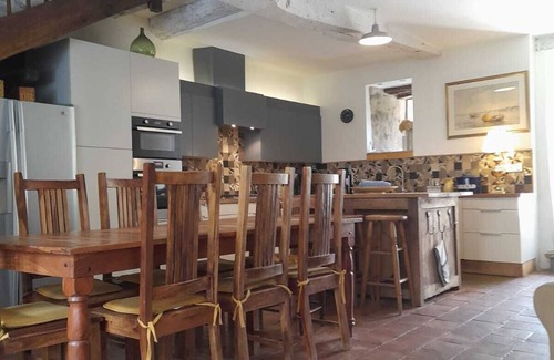 Aiguelèze Casa | Large medieval village house, pets welcome, private pool.