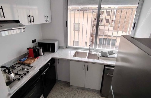 Ville Nouvelle Apartamento | Large & modern apartment in downtown Fès. Great for Families!