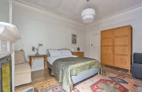 Chapel End Casa | Large, modern, Edwardian house in Walthamstow, E17, London.