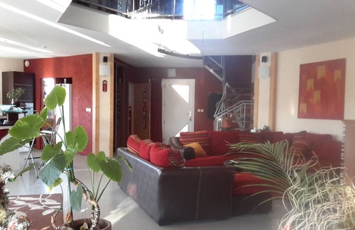 Mauzac Casa | Alquilo gran casa moderna y cómoda en mauzac alto garona