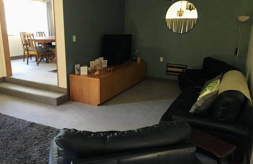 Havelock North Casa | Casa familiar grande de varios pisos cerca del pueblo.
