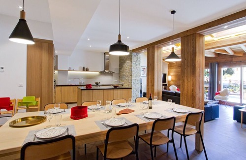 Les Deux Alpes Chalet De Esquí | Gran chalet nuevo en el centro de Deux Alpes - piscina cubierta y sauna