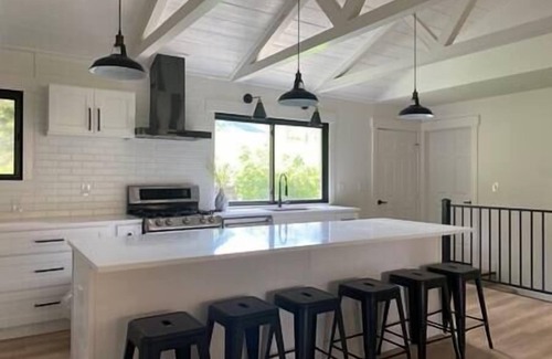 Eden Casa | Large Nordic Valley Ski In Home Reunions/Retreats