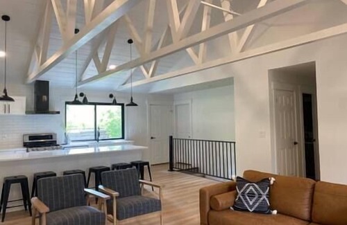 Eden Casa | Large Nordic Valley Ski In Home Reunions/Retreats