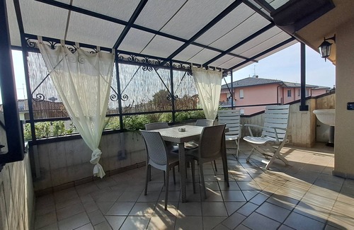 Verdellino Casa | Large penthouse with terraces + closed parking space -served by public transport
