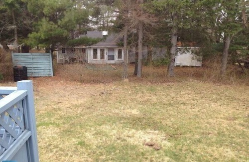 The Bluff Cabaña | Large Pine Cottage - Parlee Beach, New Brunswick