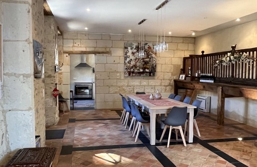 Bellevigne-en-Layon Casa | alojamiento, 12 personas, piscina, parque, viñedos, Anjou Saumur