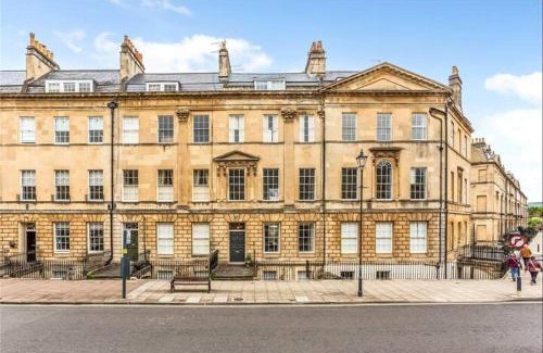 Bath Apartamento | Large Quiet City Centre Holiday Home in Great Pulteney St, Bath