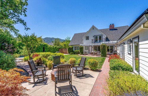 Eldridge Casa | Large Quiet Sonoma Oasis with Pool