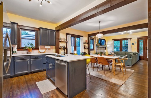 Greenwood Casa | Large, Renovated Hip & Historic Craftsman in 5 Points - 2 Miles from Downtown