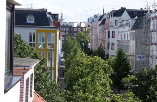 Goethestraße Apartamento | Large roof terrace - Sun-drenched apartment - Elevator available