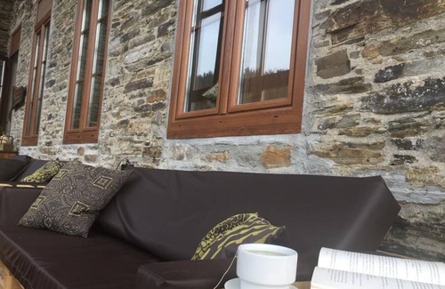 Taramundi Cabaña | Gran Casa Rural de alquiler íntegro con vistas a la montaña y muy cerca del mar