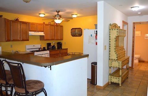 Pine Bush Casa | Gran finca aislada tiene capacidad para más de 18 huéspedes. 12 minutos de la ciudad de New Paltz