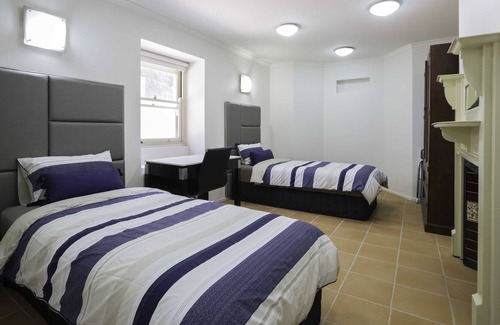 Wollstonecraft Casa | Casa grande y espaciosa, perfecta para familias