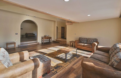 Cresco Casa | Large Spacious Pocono Manor w/ Indoor Pool, Theatre, Game Room, Loft, Firepit