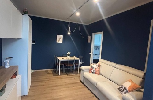 Trezzano Rosa Apartamento | LARGE STUDIO APARTMENT, SHORT RENTALS SUITABLE FOR SINGLES, FAMILIES