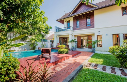 Mai Khao Villa | GRAN SURIN / BANGTAO VILLA CON PISCINA PRIVADA / JARDÍN