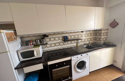 Saint-Mandrier-sur-Mer Apartamento | Gran T2 con logia y terraza cerca del puerto de Saint Mandrier y las playas