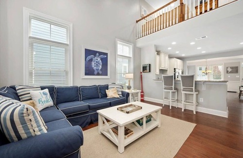 Sun Ridge Casa | Large Townhome in Amenity Filled Bayside Community